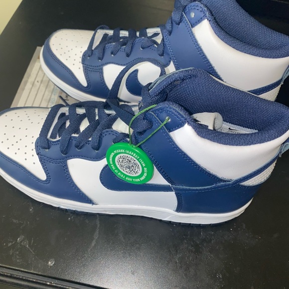 Nike Dunk High Championship Navy - Picture 4 of 8